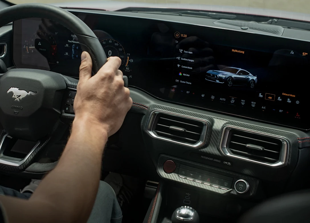 1695248-Ford-Mustang_GT-2024-07.jpg
