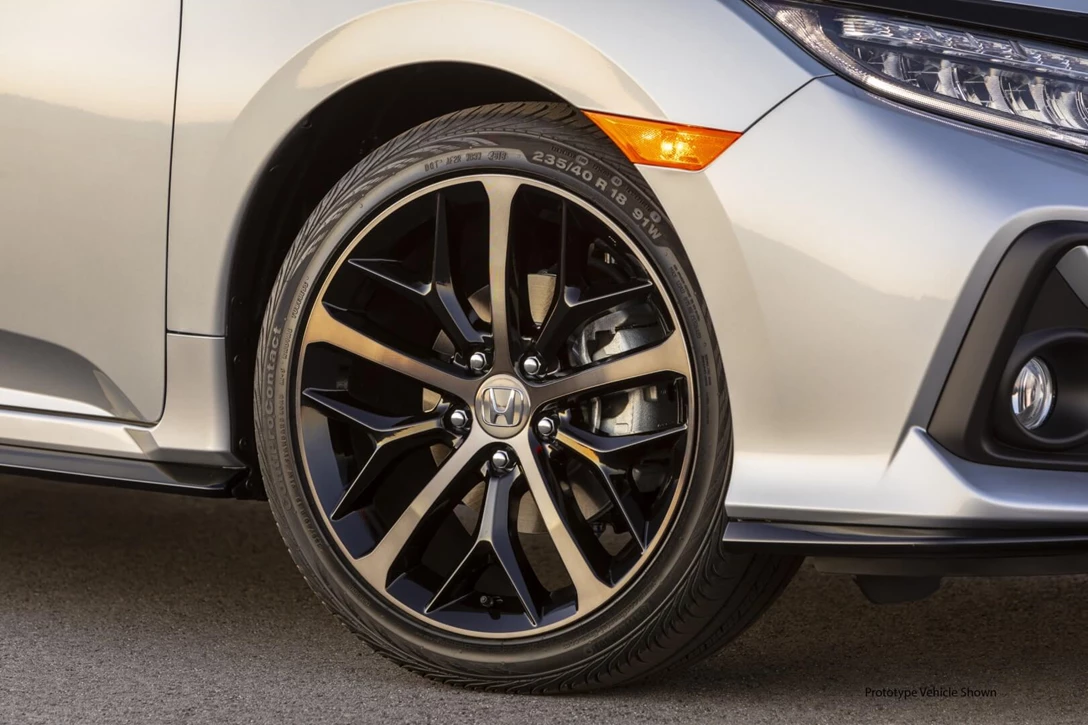 1620864-2020 Honda Civic Hatchback Sport Touring 017.jpg