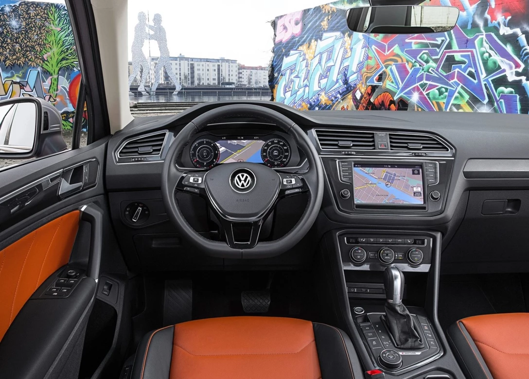 1637819-Volkswagen-Tiguan-2020-07.jpg