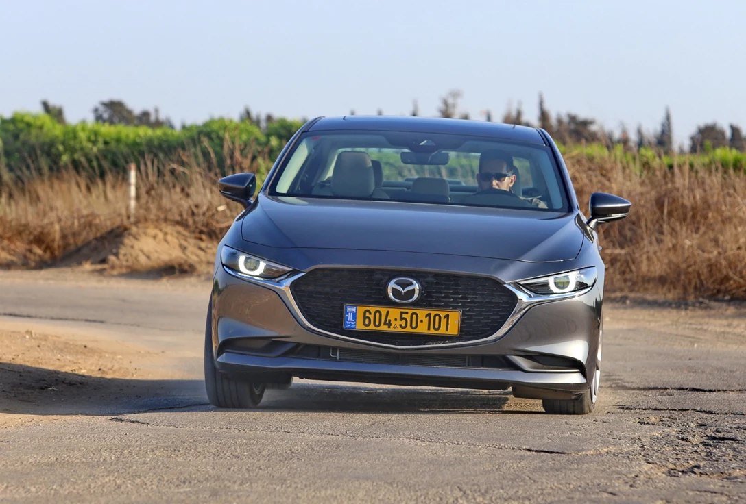 1622687-rotemi110919mazda3 (189).JPG