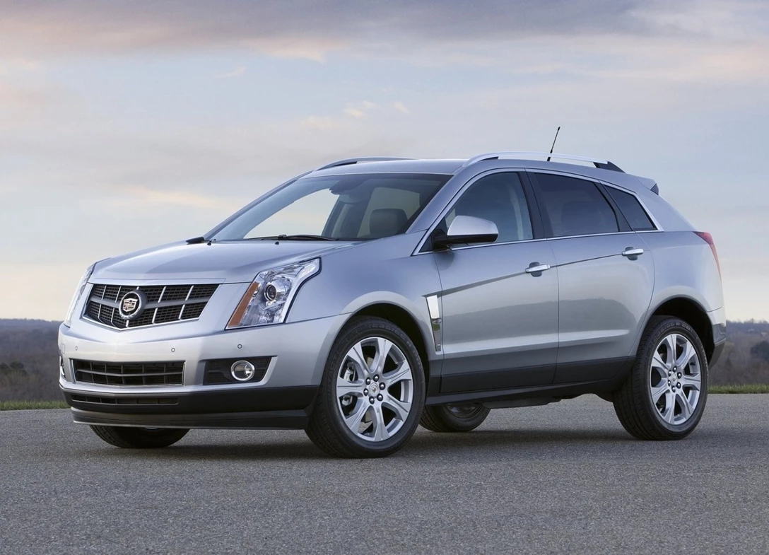 1687574-Cadillac-SRX-2015-04.jpg