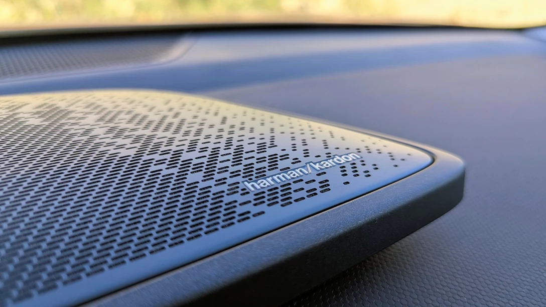 לינק אנד קו 08 פרטים