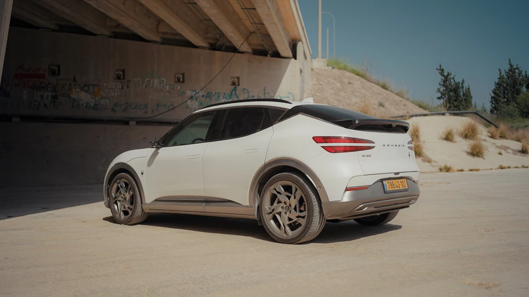 1679102-אוטו השנה 2023.01_14_00_08.Still079 copy-min.jpg