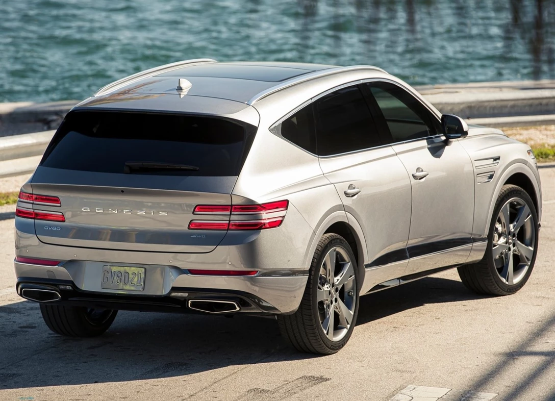 1639084-Genesis-GV80-2021-04.jpg