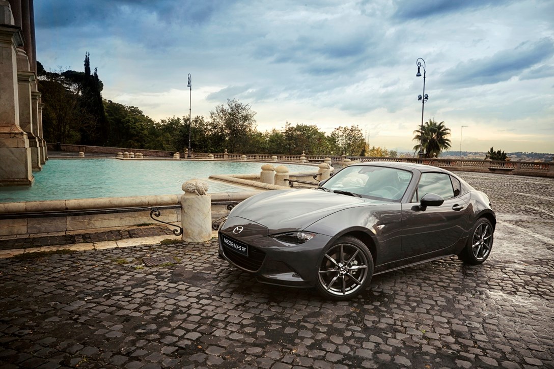 1596922-מאזדה MX-5 RF (2).jpeg