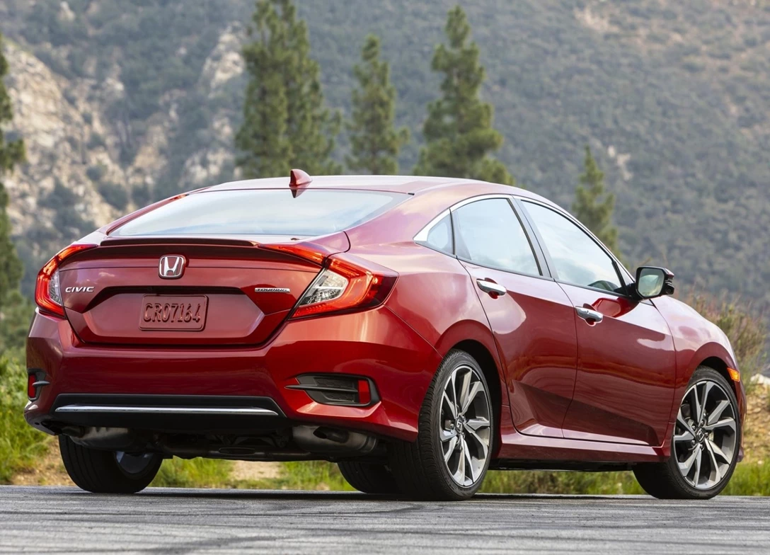 1637354-Honda-Civic_Sedan-2019-05.jpg