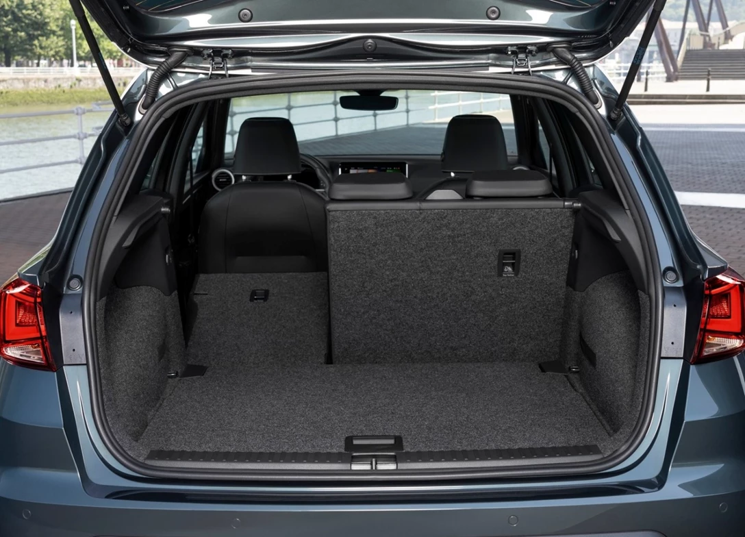 1673925-Seat-Arona-2023-07.jpg