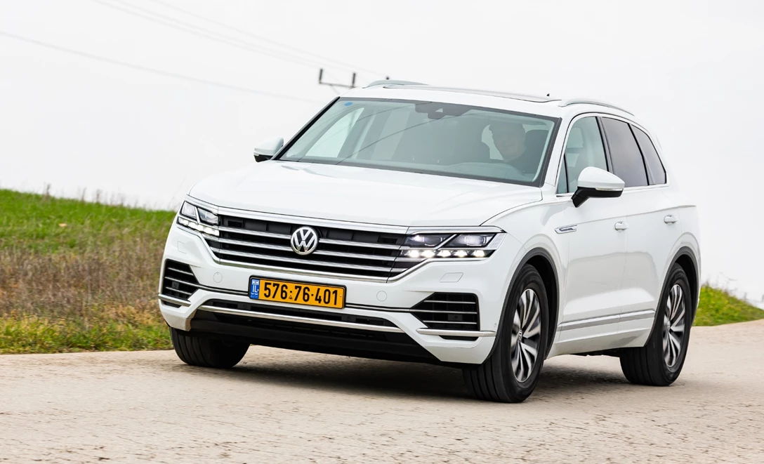 1611495-פולקסווגן טוארג - מבחן דרכים  (22).jpg