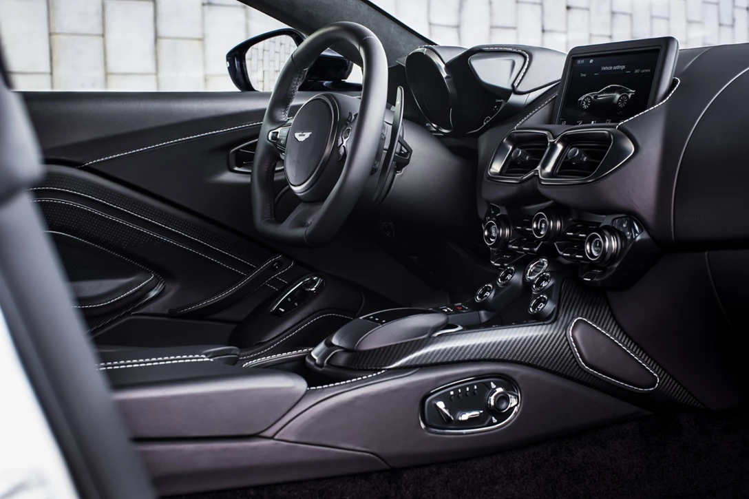 1599157-אסטון מרטין ואנטג מבחן דרכים השקה (57).jpg