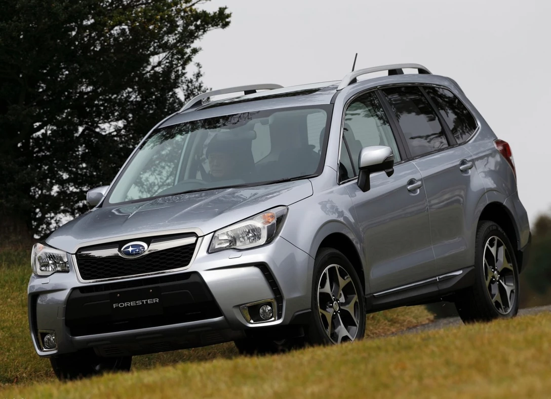 1639907-Subaru-Forester-2016-04.jpg