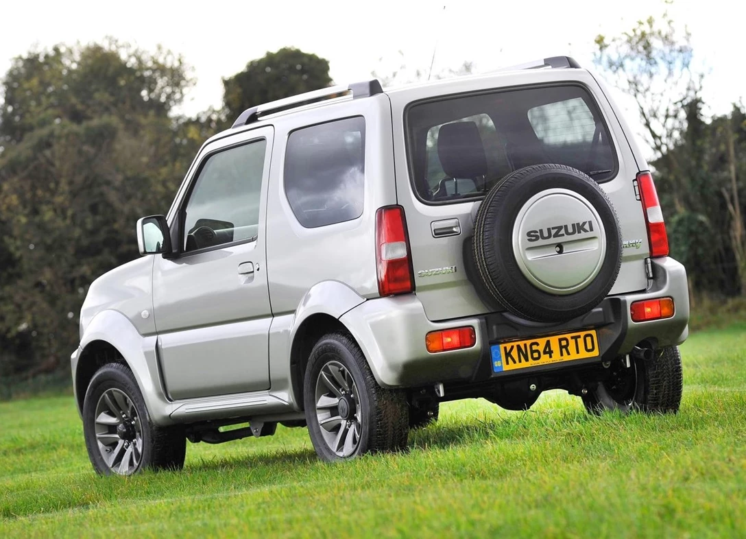 1644622-Suzuki-Jimny-2017-03.jpg