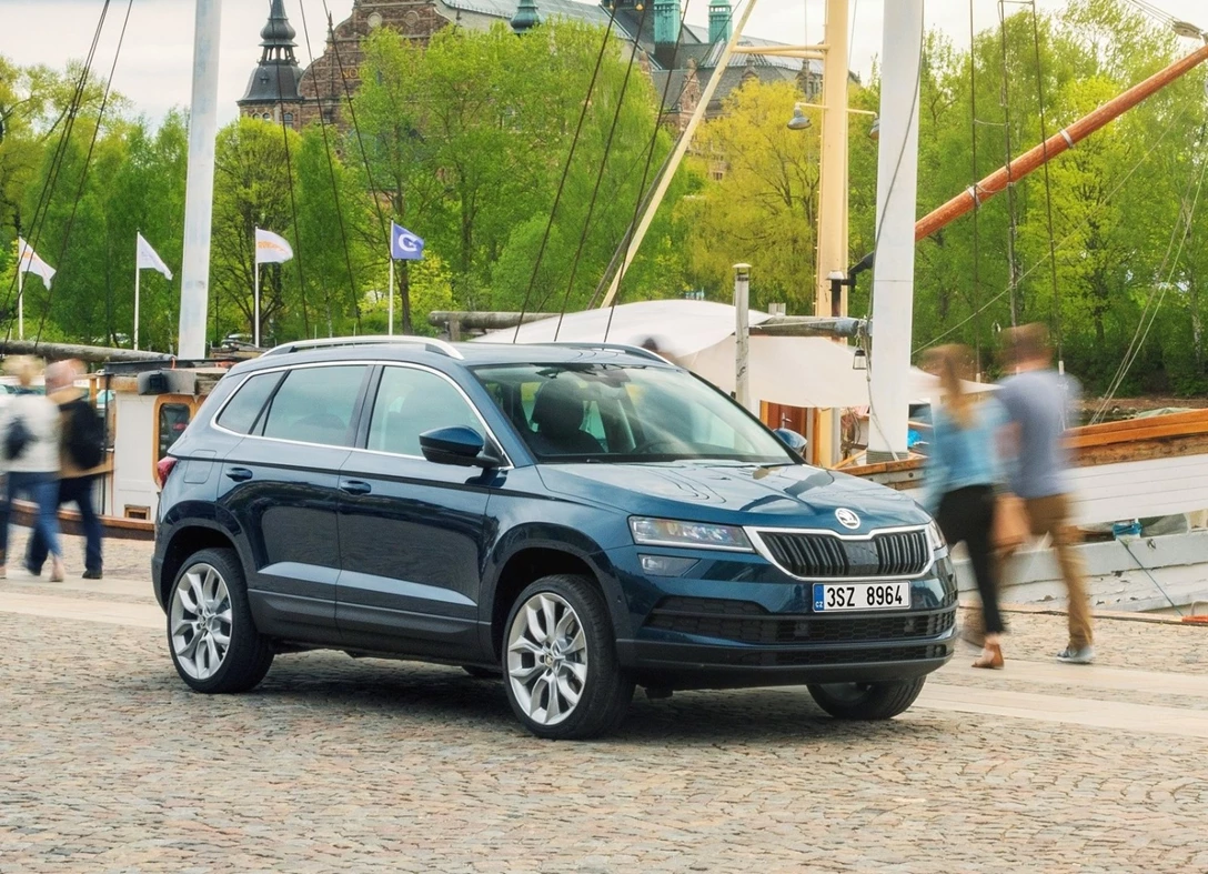 1638946-Skoda-Karoq-2020-01.jpg