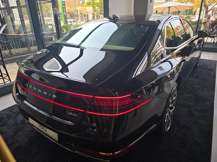 WhatsApp Image 2025-11-11 at 11.14.36.jpeg