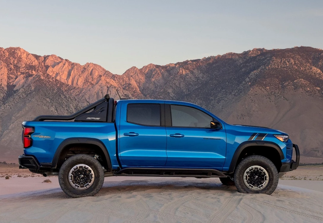 1665454-Chevrolet-Colorado_ZR2-2022-04.jpg