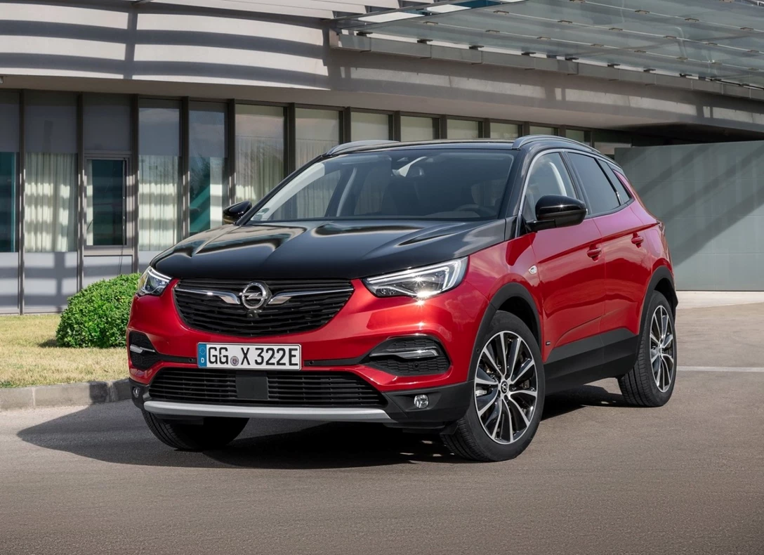 1653809-Opel-Grandland_X_Hybrid4-2019-1600-01.jpg