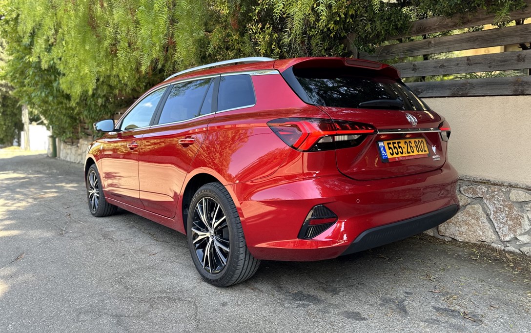 1686012-MG 5 - 43.jpeg