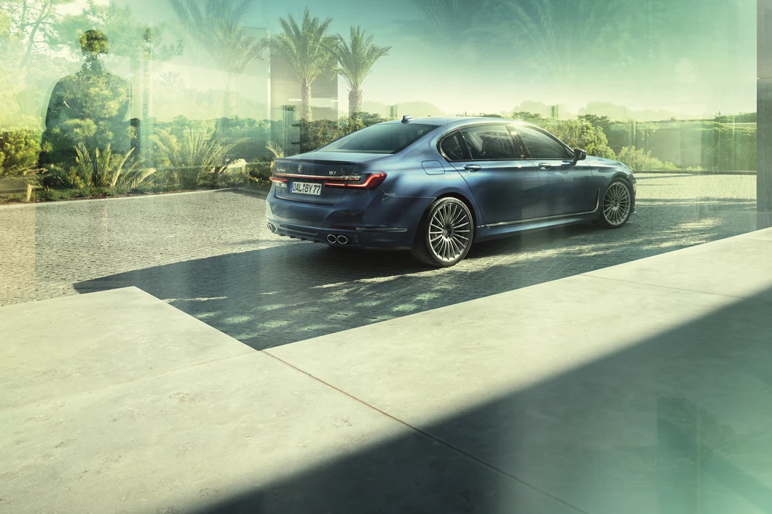 1611814-BMW_ALPINA_B7_CMYK_02.jpg