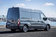 1630337-Renault-Master-Facelift-03.jpg