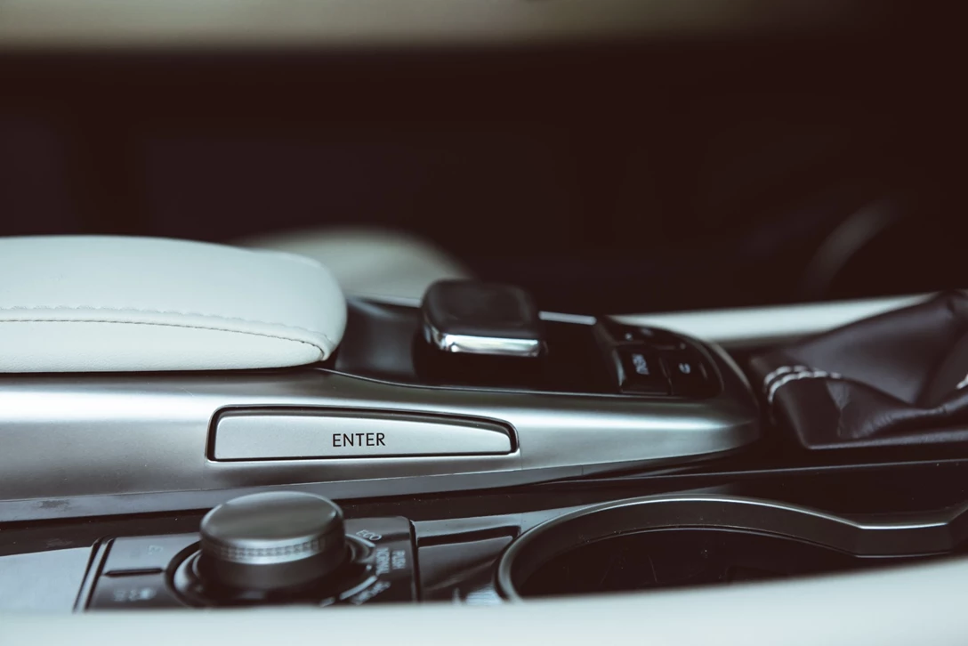 1597509-לקסוס RX L מבחן דרכים (14).jpg