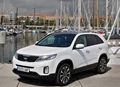 1686447-Kia-Sorento-2013-04.jpg