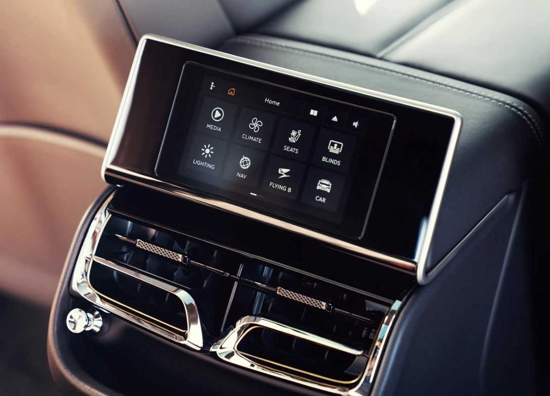 1683992-Bentley-Flying Spur-2023-12.jpg