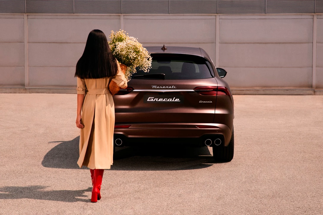 1659150-19129-MaseratiGrecaleGT-Lifestyle.jpg