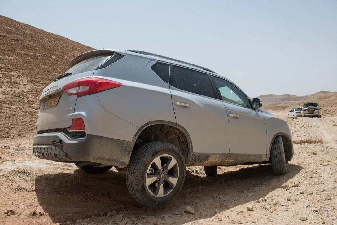 1601936-סאנגיונג רקסטון (1).jpg