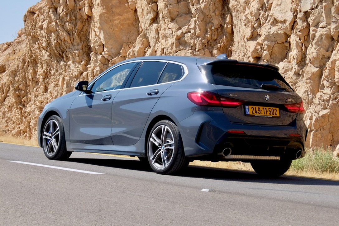 1635659-ב.מ.וו 135 - 1.jpeg