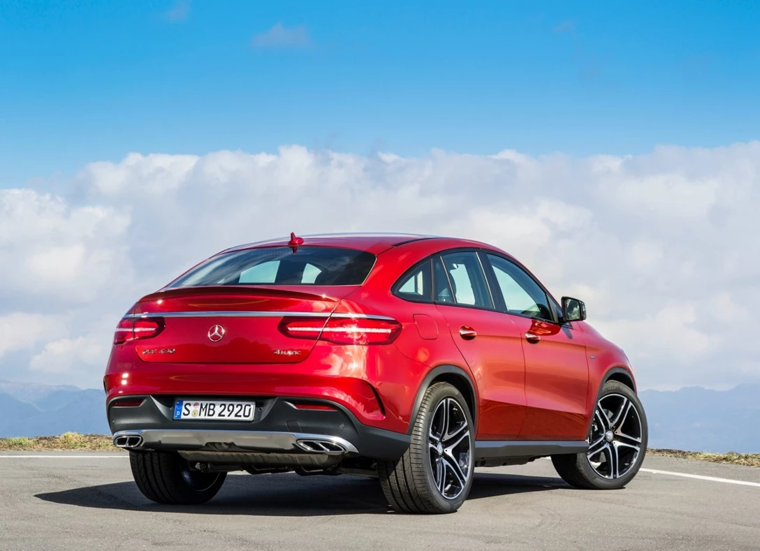 1656278-Mercedes-Benz-GLE_Coupe-2019-09.jpg