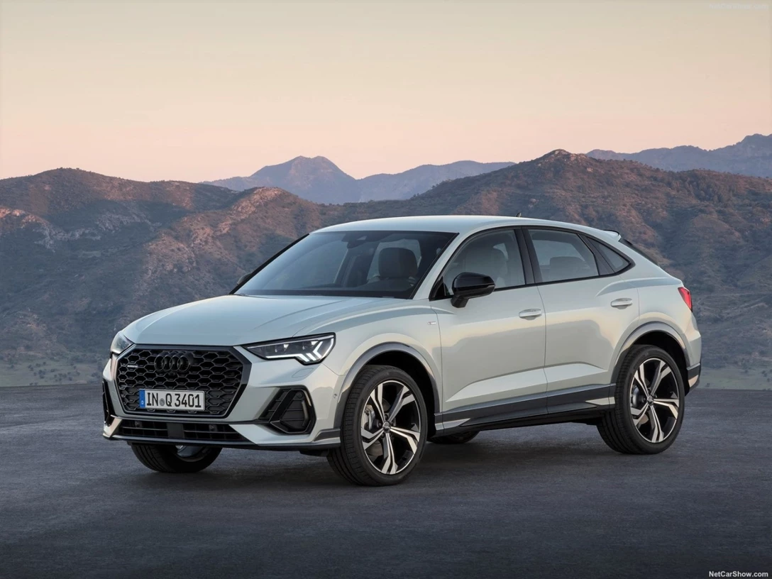 1681037-Audi-Q3_Sportback-2023-main - Copy.jpg