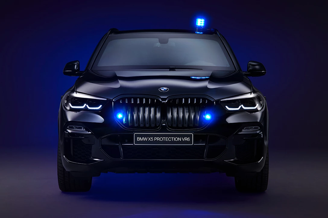 1621358-P90363293_highRes_the-new-bmw-x5-prote copy.jpg