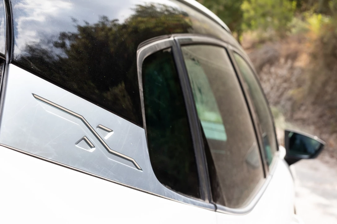 1614692-קיה סטוניק מול סיאט ארונה מבחן דרכים (4).jpg