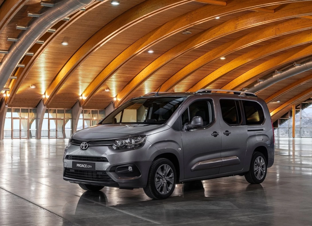 1623977-Toyota-ProAce_City_Verso-2020-01.jpg