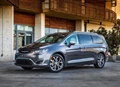 1644654-Chrysler-Pacifica-2021-01.jpg