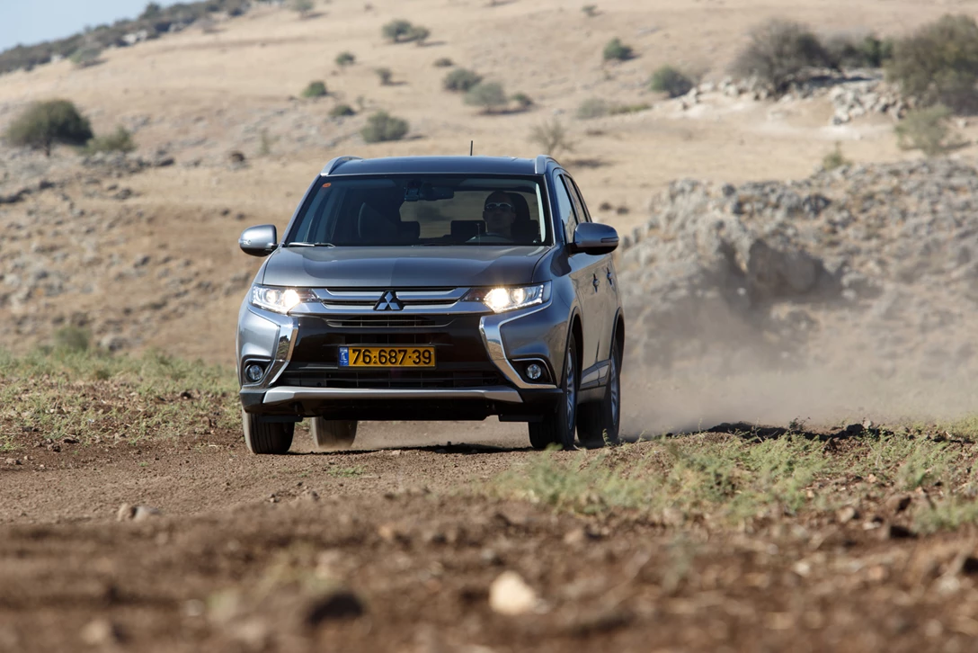 1589390-השוואתי 7 מקומות (3).jpg