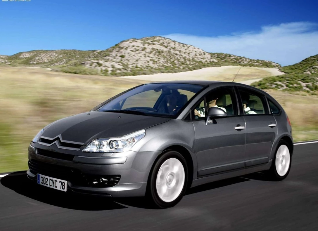 1602324-Citroen-C4-2005-1.jpg