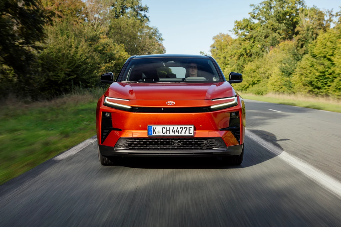 2026_CHR+_High Grade Metal Oxide BiTone_Dynamic_002.jpg