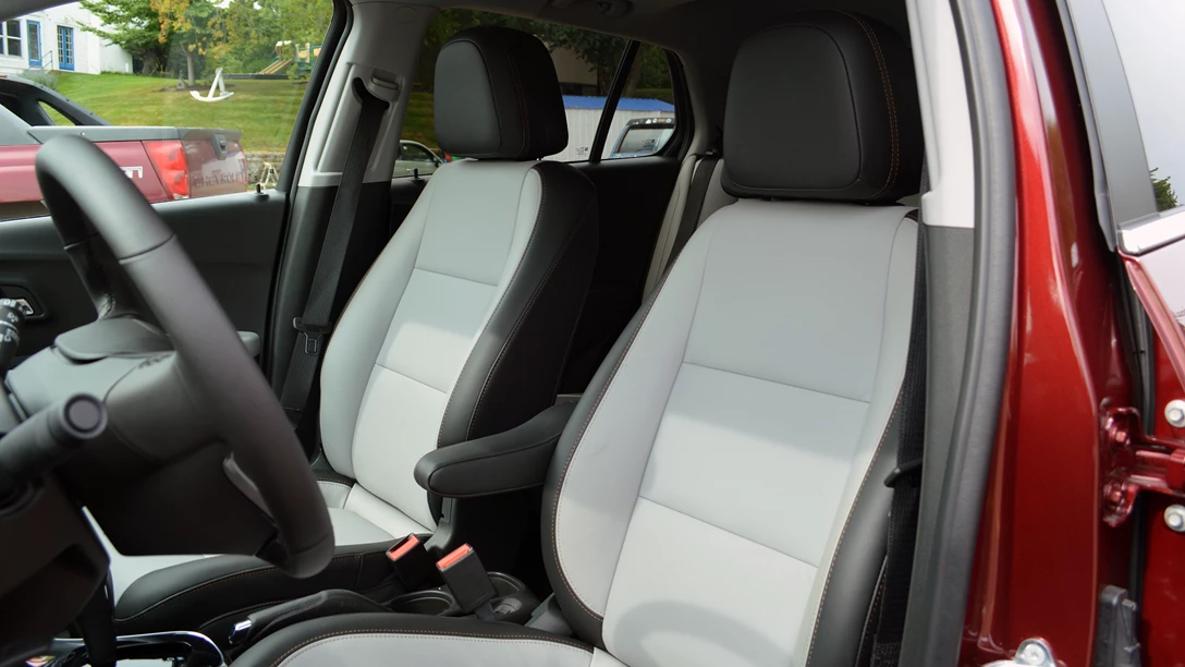 1645153-Chevrolet Trax 2017-2020 (26).jpg