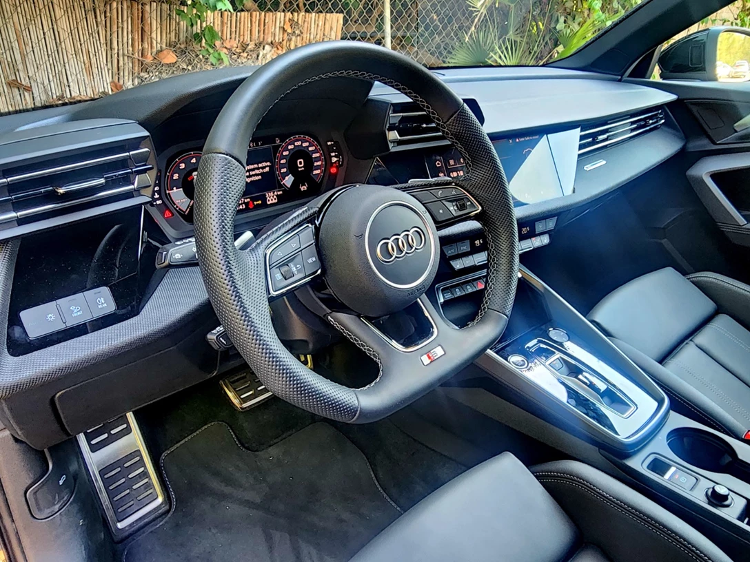 1702063-A3AUDI (27).jpg