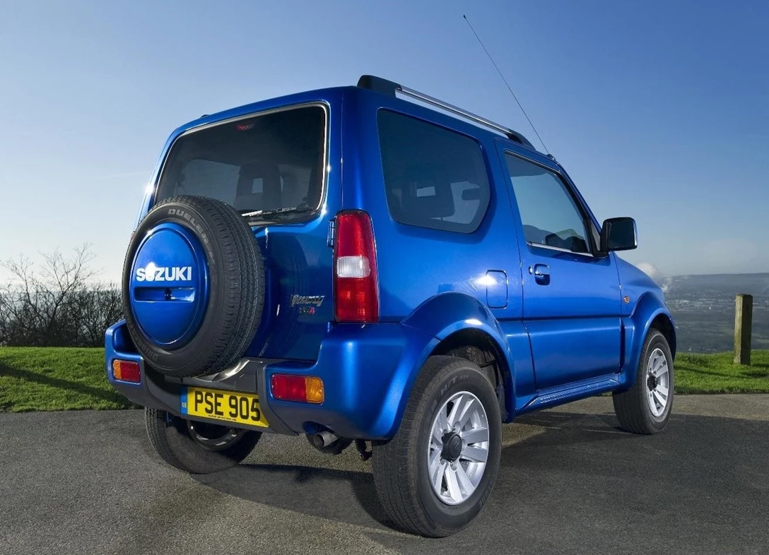1644623-Suzuki-Jimny-2017-02.jpg