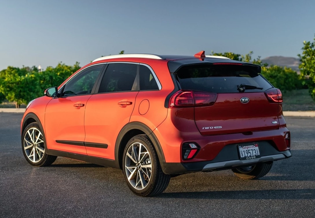 1640977-Kia-Niro-2021-02.jpg