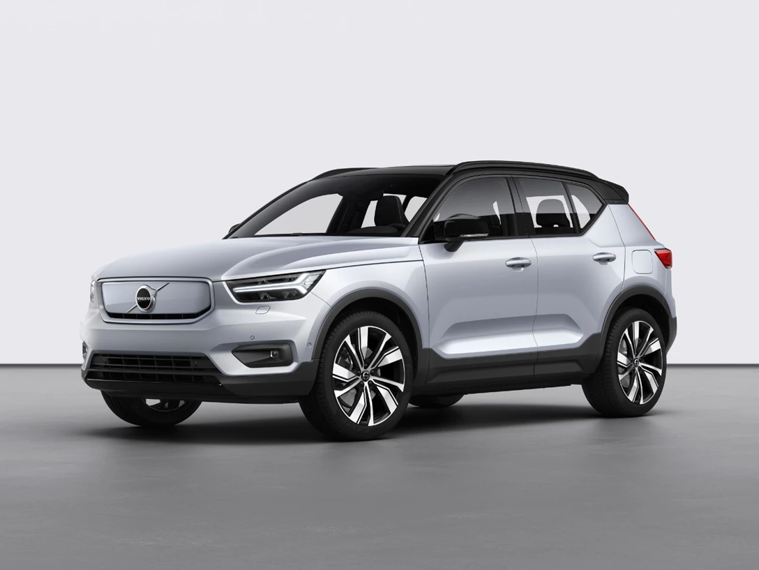 1623871-259191_Volvo_XC40_Recharge_P8_AWD_in_Glacier_Silver.jpg