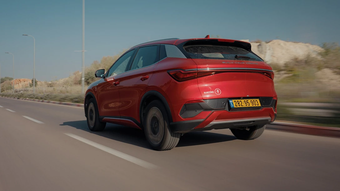 1679188-אוטו השנה 2023.00_04_00_17.Still001 copy-min.jpg