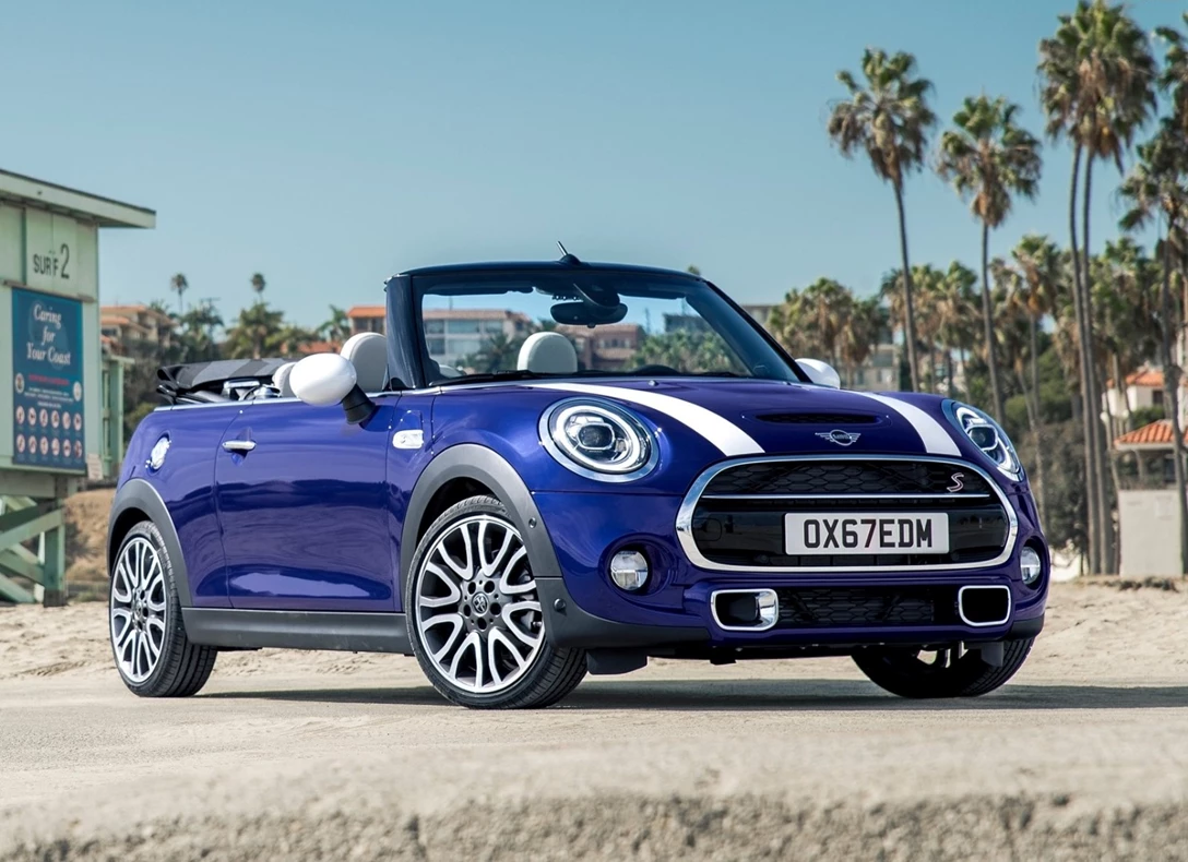 1660827-Mini-Cooper_S_Convertible-2019-03.jpg
