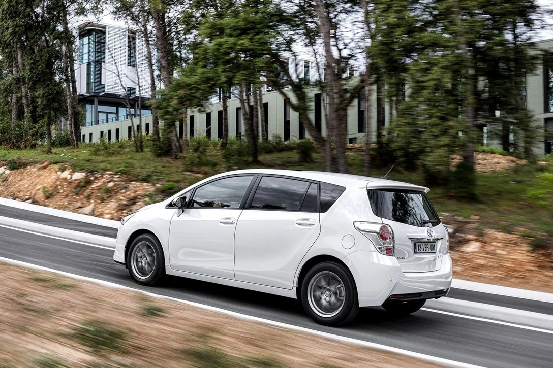 טויוטה ורסו