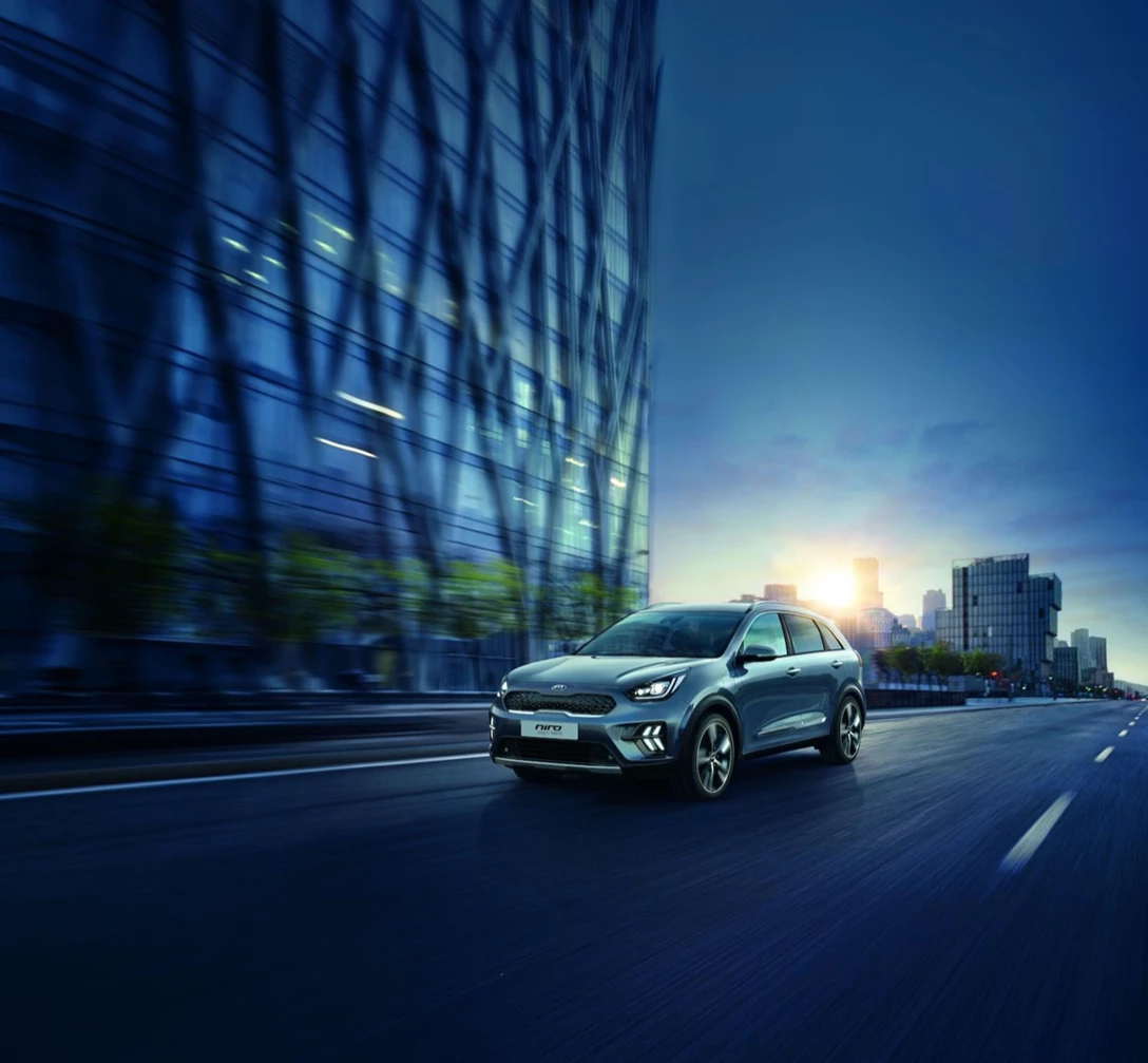 1632496-kia_niro_phev_my20_3_4_front_driving_15162_89103.jpg