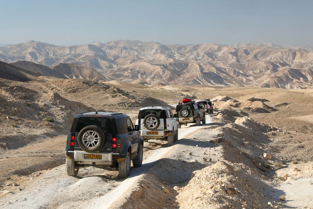 1640647-מסע לרגל השקת הדיפנדר הקצר בישראל, צילום רונן טופלברג (110).jpg