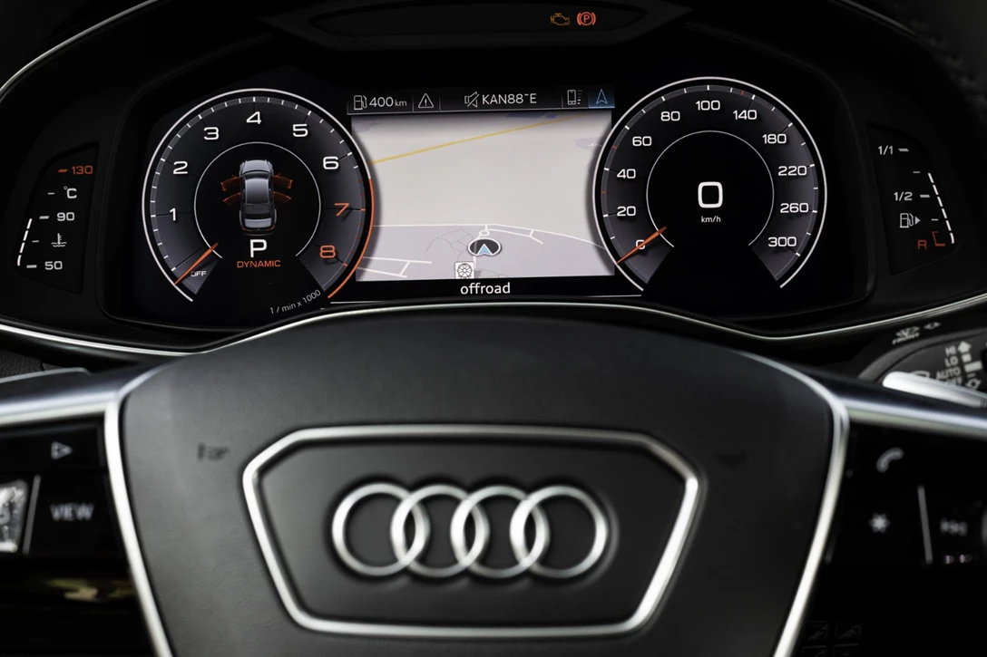 1605626-אודי A6 (6).JPG