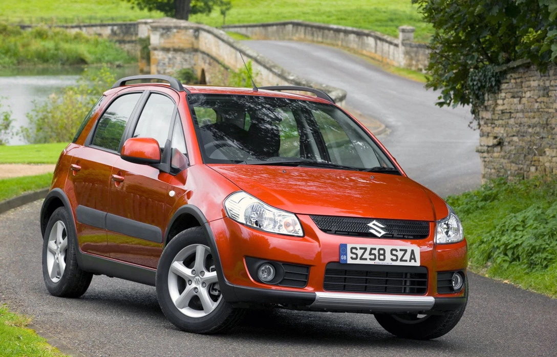 סוזוקי SX4 האצ'בק