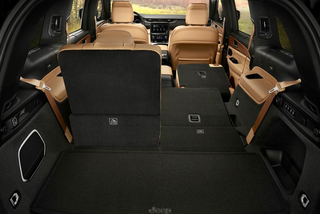 1638603-ג'יפ גרנד צ'ירוקי L  נחשף 2021 - 9.jpeg